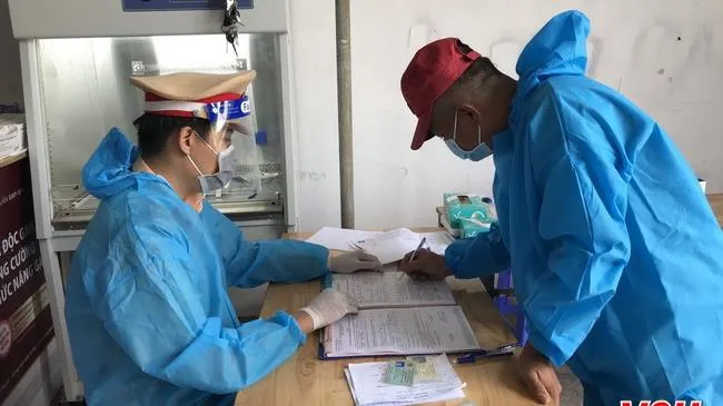 Liên tiếp phát hiện vụ việc chỉnh sửa giấy xét nghiệm Covid-19