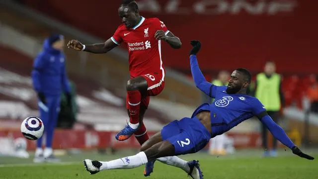 Con Beckham ra mắt bóng đá chuyên nghiệp