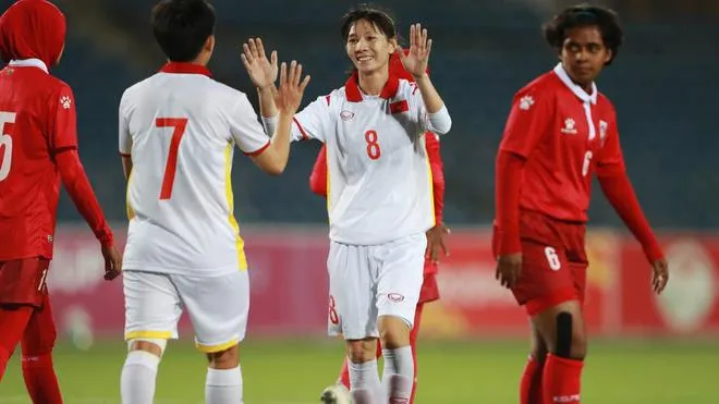ĐT nữ Việt Nam dội mưa 16 bàn vào lưới Maldives
