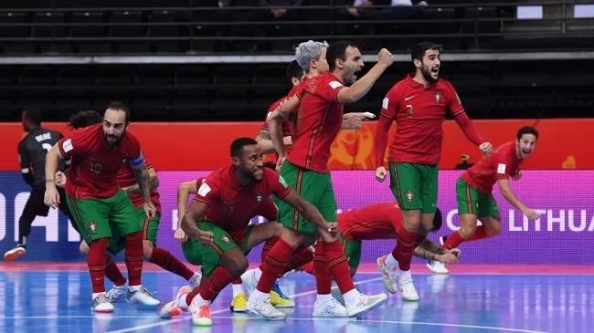 Futsal World Cup 2021: Vượt Kazakhstan trên loạt sút penalty, Bồ Đào Nha vào chung kết gặp Argentina