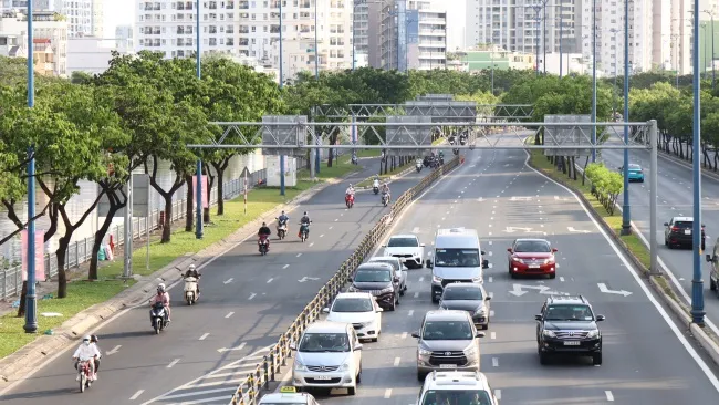 Cách đăng ký di chuyển đi-về TPHCM qua mạng