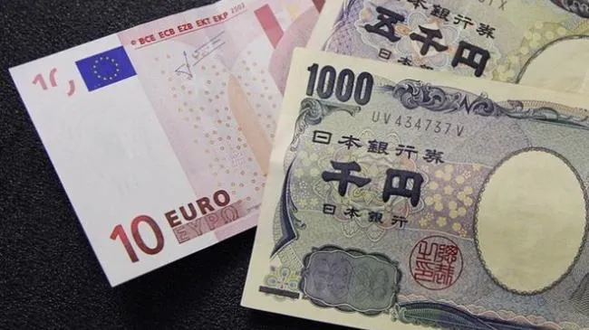 Tỷ giá ngoại tệ hôm nay 13/10/2021: Đồng Euro và Yên Nhật tiếp tục đà giảm