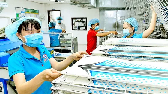 Khẩn trương trình phương án đơn giản hóa quy định kinh doanh