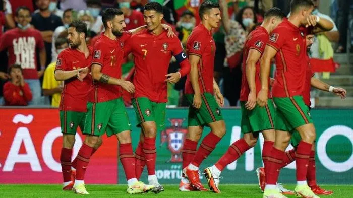 Ronaldo lập kỷ lục hat-trick ở cấp ĐTQG - UEFA lên kế hoạch tổ chức EURO 2028