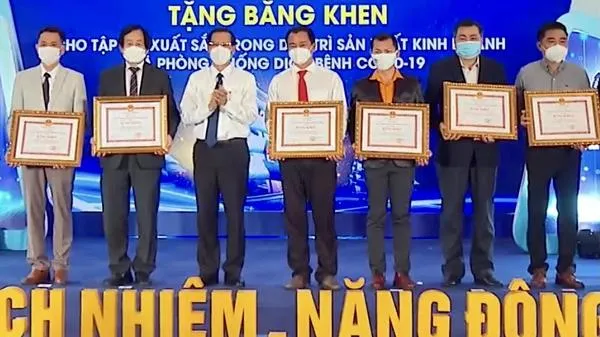 Lãnh đạo TPHCM tri ân sâu sắc đến những doanh nhân dấn thân cùng phòng chống dịch Covid-19