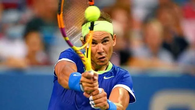 Nadal trở lại tập luyện sau 2 tháng dưỡng thương