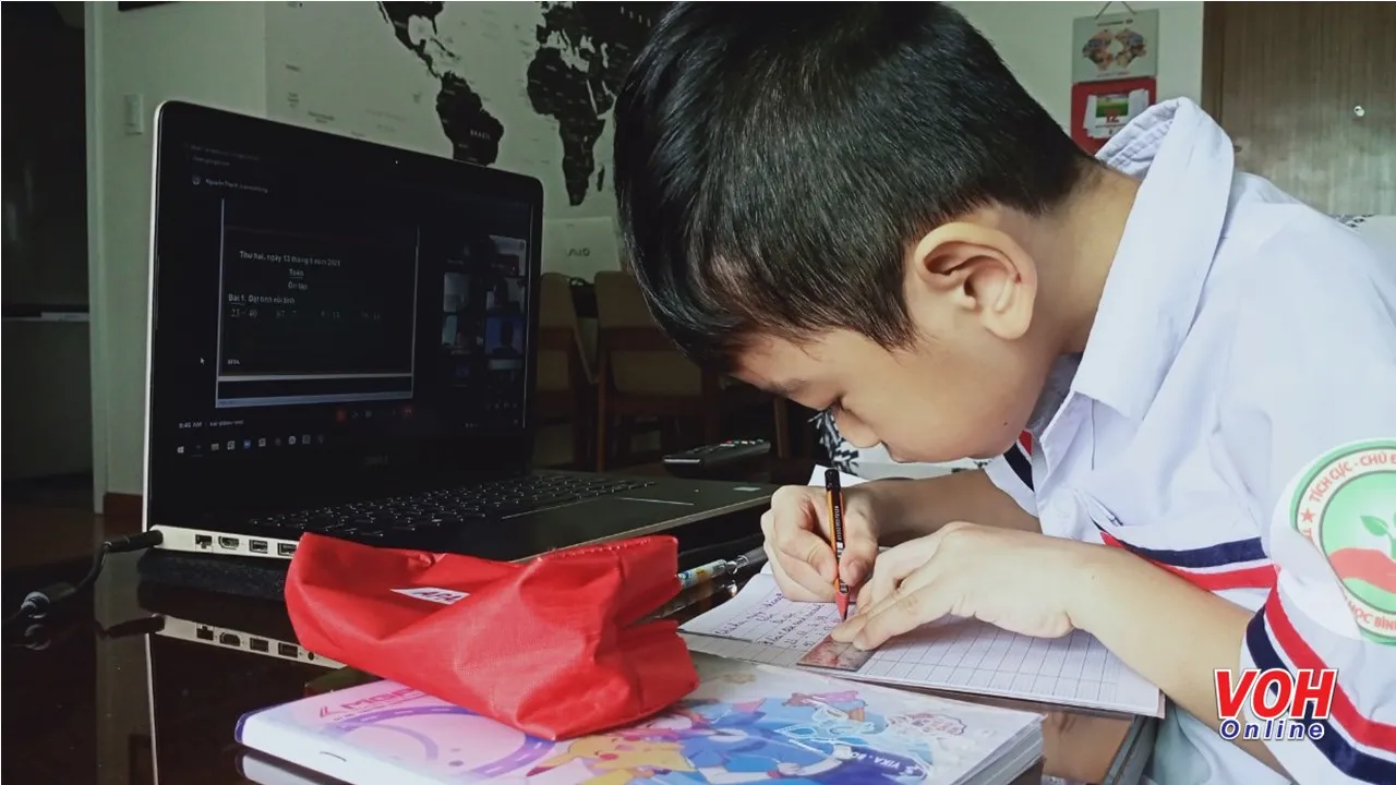 Cần quan tâm đến sức khỏe tinh thần của trẻ em hậu Covid-19