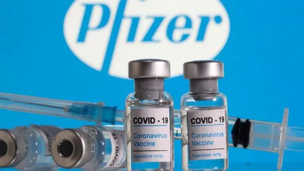 Việt Nam đề nghị Pfizer hợp tác sản xuất thuốc điều trị Covid-19