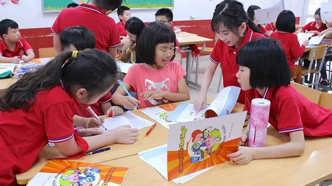 Học sinh tiểu học được hướng dẫn kỹ năng quản lý tài chính