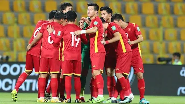 Bảng xếp hạng hạng FIFA tháng 10/2021: ĐT Việt Nam tiếp tục tụt 3 bậc