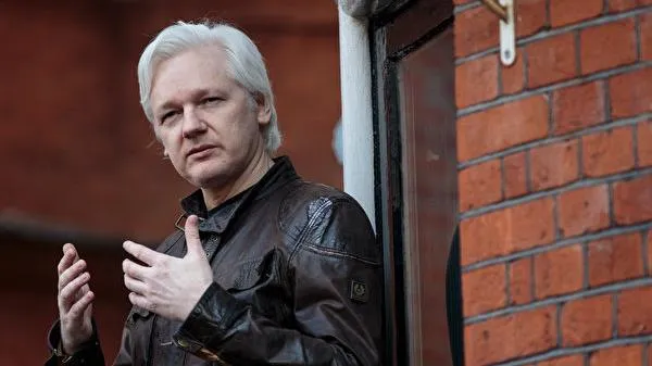 Yêu cầu Anh dẫn độ Assange, Mỹ hứa cho phép ông này thụ án tại quê nhà Australia