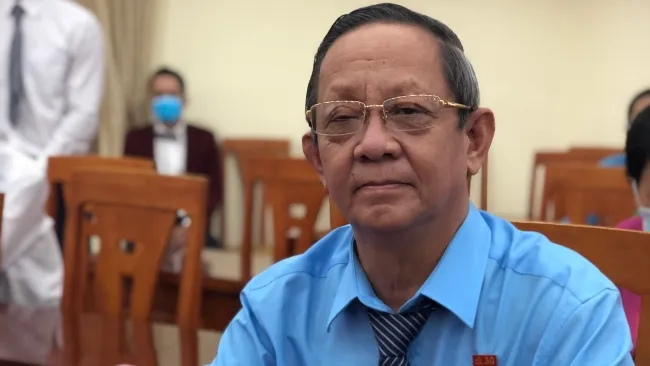 Luôn thể hiện tính tiên phong gương mẫu của người Đảng viên