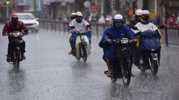 Dự báo thời tiết ngày mai 30/10/2021: Đông Bắc Bộ, Bắc và Trung Trung Bộ có nơi mưa rất to