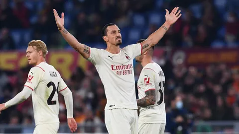 Ibrahimovic cán mốc 400 bàn ở tuổi 40 sau khi ghi bàn cho Milan