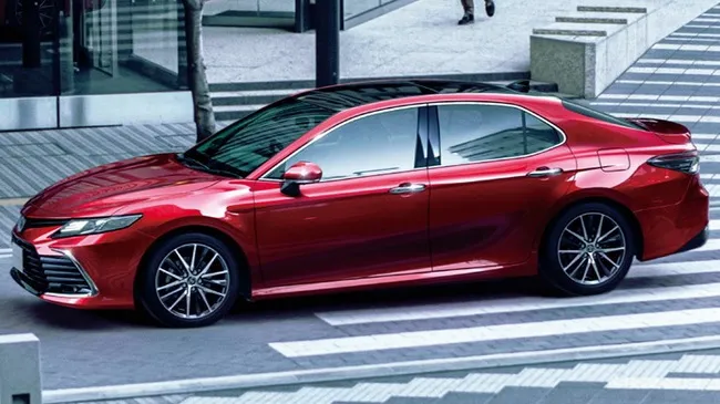 Ô tô sắp ra mắt: Toyota Camry 2022 có gì nổi bật?