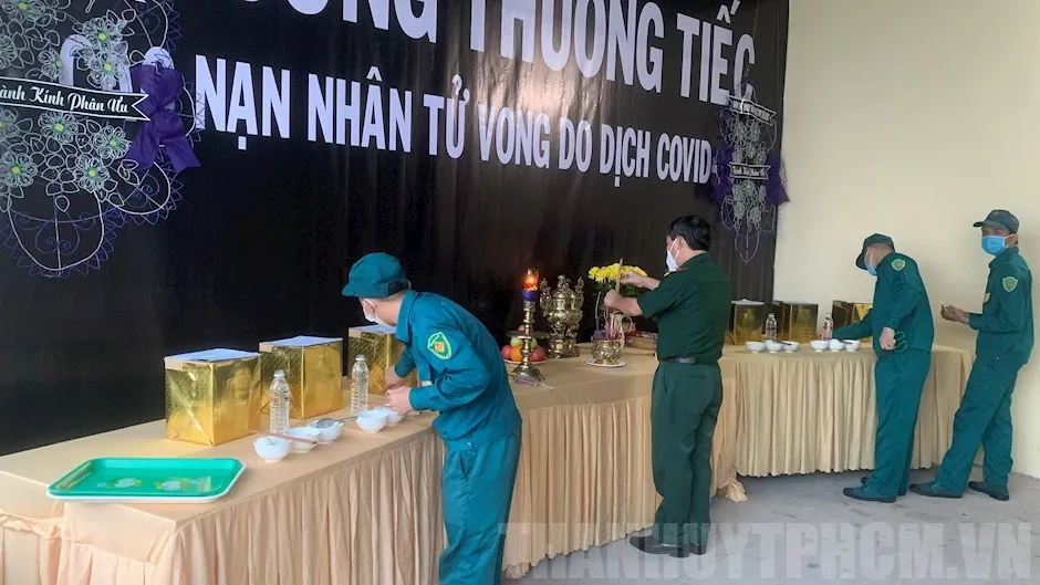 Trong 07 ngày qua, mỗi ngày có 61 ca tử vong do Covid-19