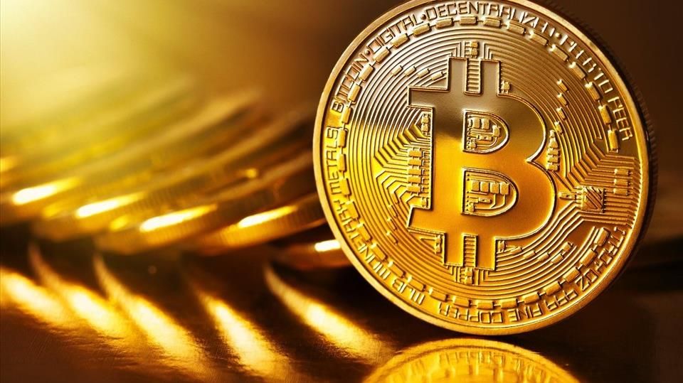Giá Bitcoin hôm nay 11/11/2021: Thị trường rực lửa