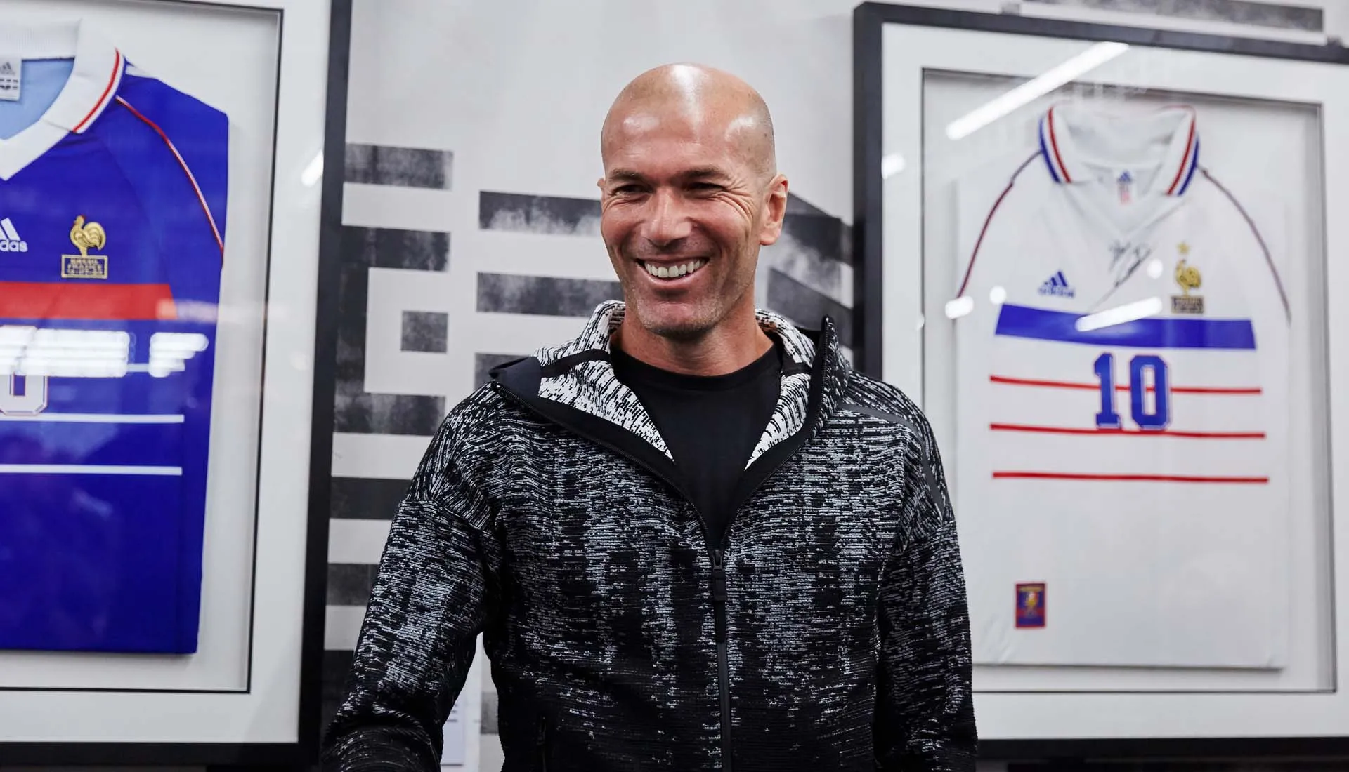 Đã làm rõ khả năng HLV Zidane dẫn dắt MU