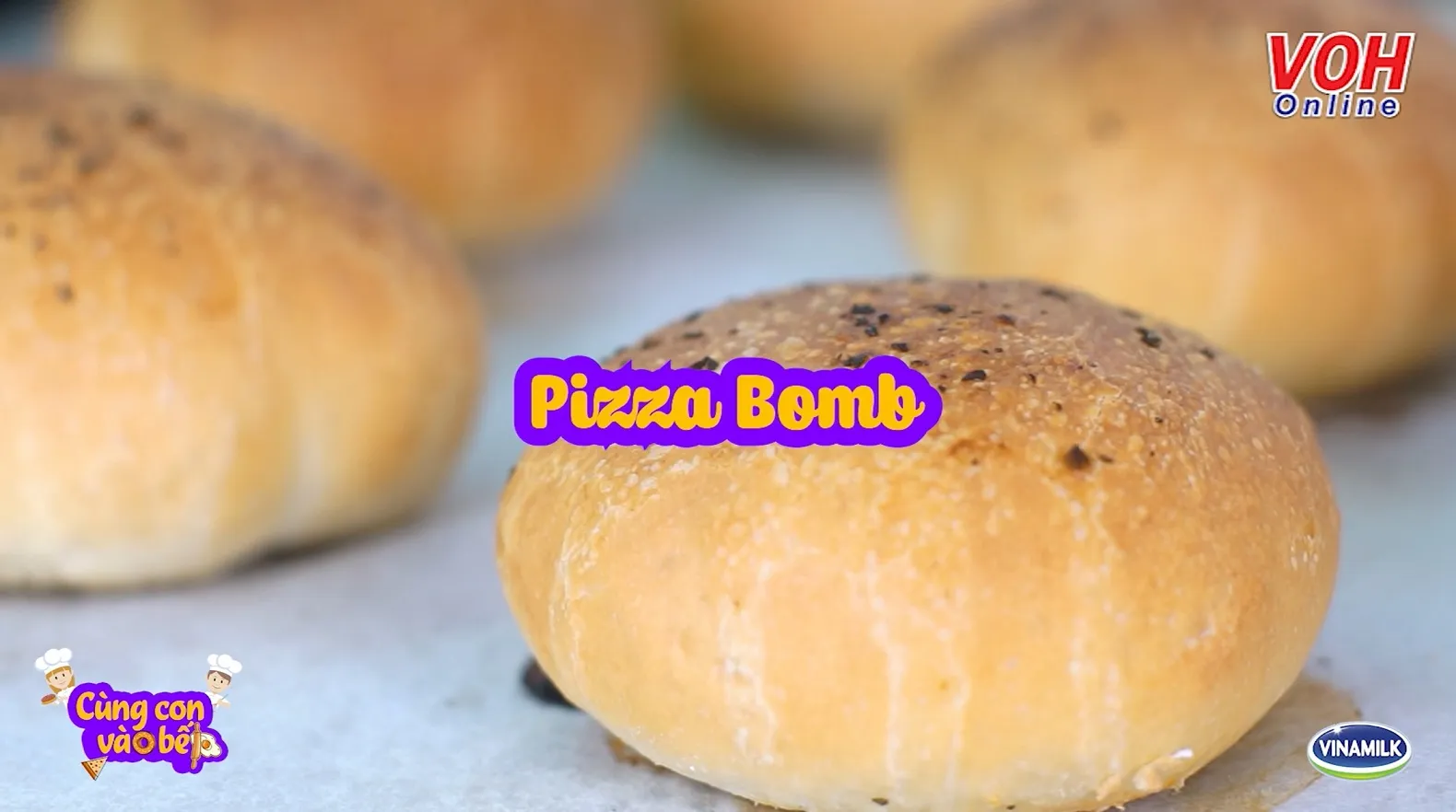 Cùng con vào bếp (Số 46): Pizza bomb - biến tấu mới lạ cho bé