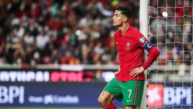 Ronaldo ngồi nhà xem Cup C1 và World Cup năm 2022?