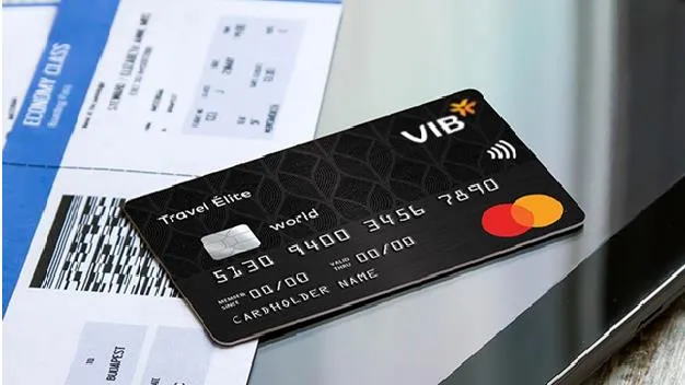 Lần đầu tiên, chủ thẻ Mastercard có thể thanh toán mọi mua sắm bằng dặm thưởng