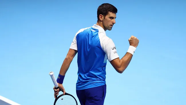 ATP Finals 2021: Djokovic có lần thứ 10 vào bán kết