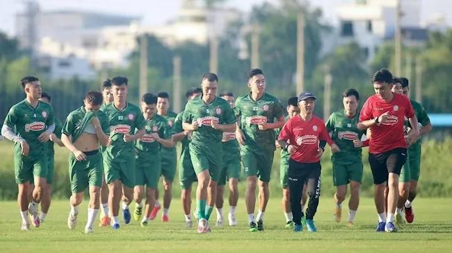 V-League: Thầy trò HLV Trần Minh Chiến kết thúc sớm chuyến tập huấn