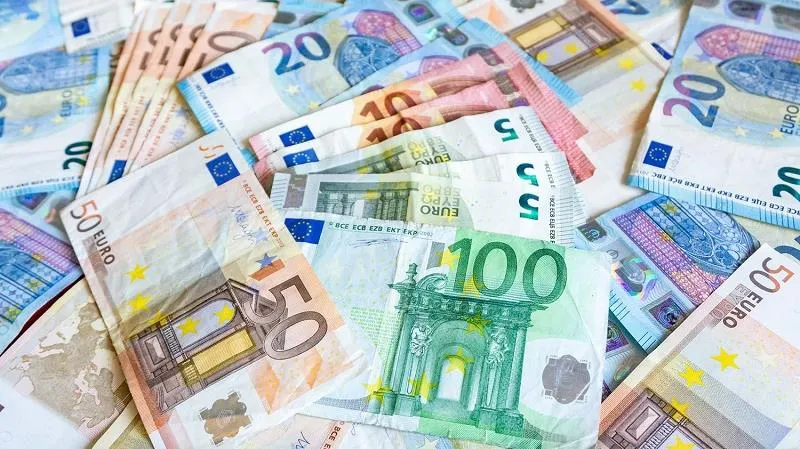 Tỷ giá ngoại tệ hôm nay 19/11/2021: Euro tiếp tục tăng cao