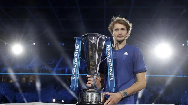 Phục thù thành công Medvedev, Zverev lên ngôi vô địch ATP Finals 2021