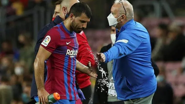Tin Barcelona 22/11: Aguero sẽ sớm có câu trả lời cho tương lai