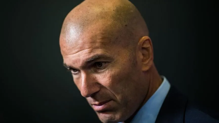 Ghế nóng cuả MU: Zidane nói không?