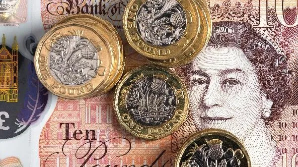 Tỷ giá ngoại tệ hôm nay 24/11/2021: Bảng Anh tiếp tục giảm mạnh