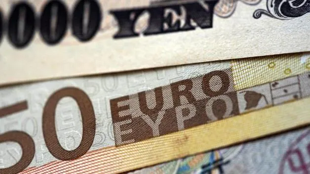 Tỷ giá ngoại tệ hôm nay 26/11/2021: Euro và Yên Nhật tăng giá