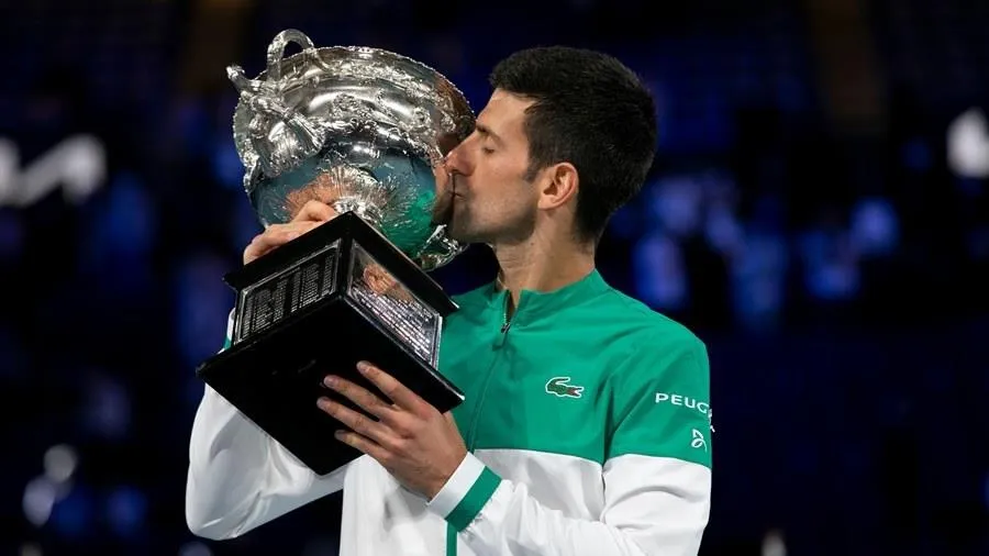 Australia Open 2022: Muốn bảo vệ chức vô địch, Djokovic phải tiêm đủ 2 mũi vaccine