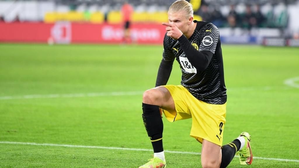 Haaland trở thành người trẻ nhất đạt mốc 50 bàn tại Bundesliga