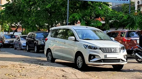 Giảm 50% phí trước bạ ô tô từ tháng 12/2021