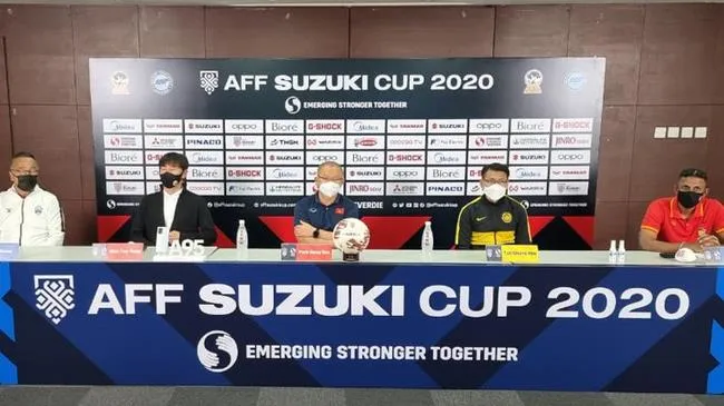 AFF Cup 2020: HLV Park Hang-seo thừa nhận những áp lực