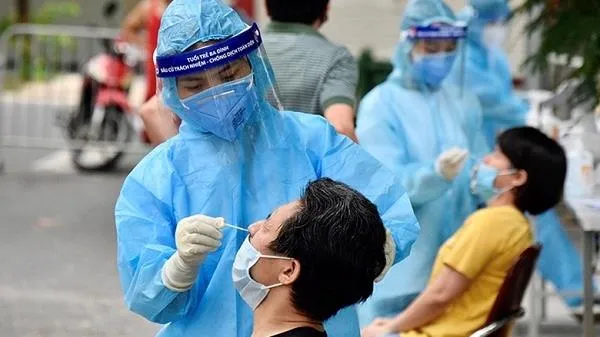 Tin nóng chiều 7/12: Hà Nội khẩn trương quản lý, điều trị cho F0 tại nhà
