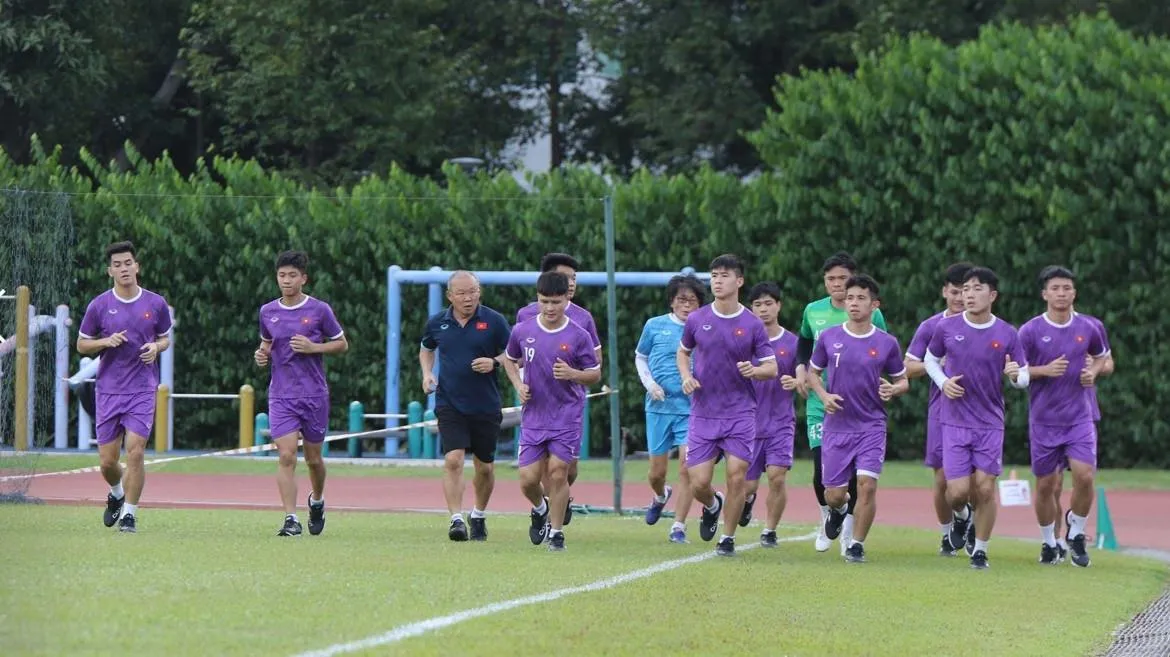 AFF Cup 2020: BTC cho phép ĐT Việt Nam được tập làm quen sân