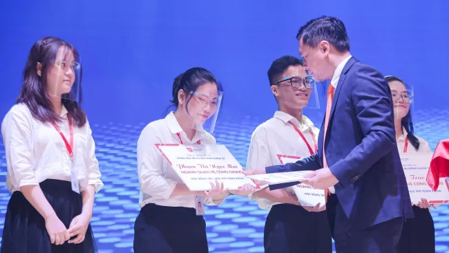 Thêm một trường đại học VN đạt chứng nhận QS STAR 4 Sao