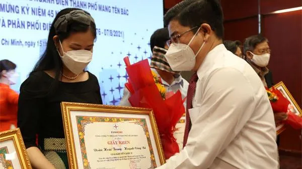 Trao giải cuộc thi ảnh đẹp và sáng tác ca khúc về ngành điện TPHCM