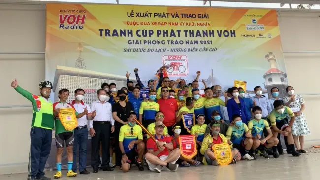 Lễ tổng kết và trao giải Cuộc đua xe đạp phong trào tranh cúp Phát thanh VOH 2021