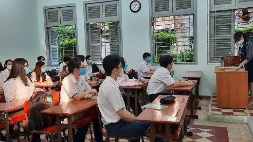 Học sinh TPHCM từ lớp 7 - lớp 12 học trực tiếp từ 3/1/2022?