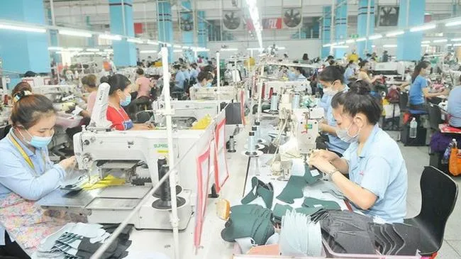 Tin nóng sáng 30/12: Thưởng Tết Nguyên đán 2022 tại TPHCM cao nhất gần 1,3 tỷ đồng