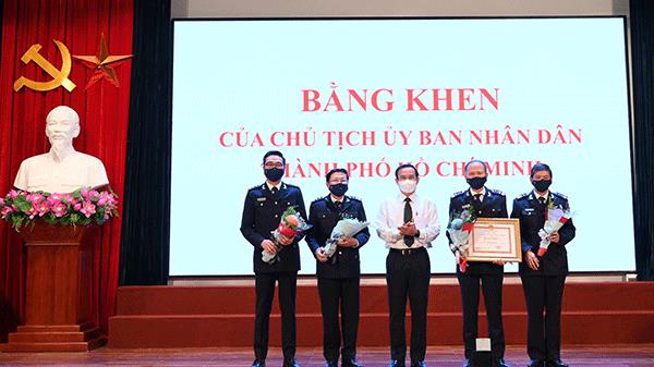 Hải quan TPHCM: Một năm nỗ lực vượt qua đại dịch, khơi thông dòng chảy hàng hóa xuất nhập khẩu