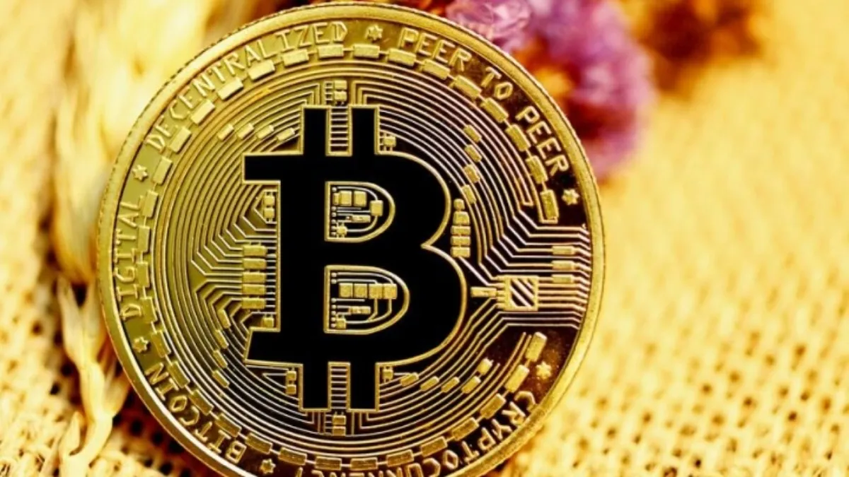 Giá Bitcoin hôm nay 17/1/2022: Giảm đỏ toàn sàn