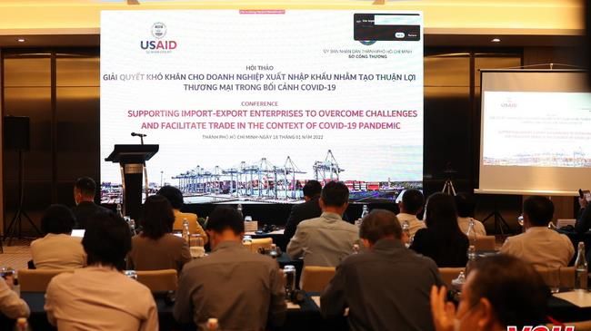 TPHCM bàn cách gỡ khó cho doanh nghiệp xuất nhập khẩu
