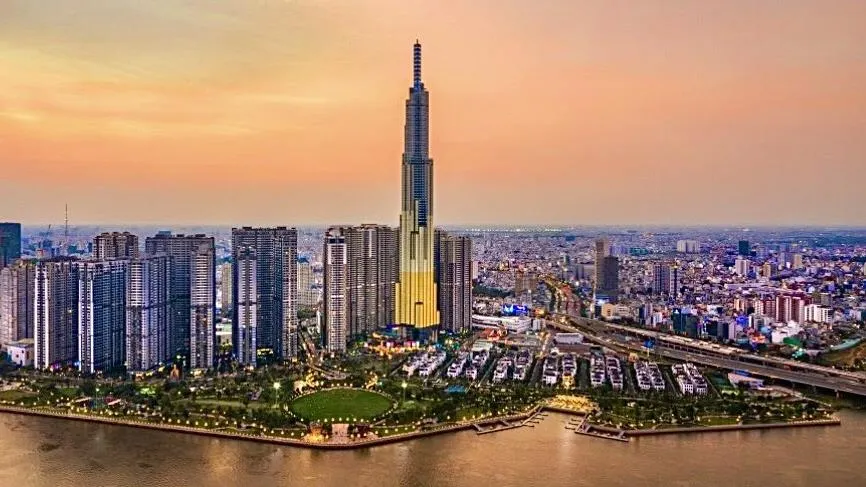 Phát huy sức mạnh toàn dân tộc để tự lực tự cường xây dựng đất nước phát triển phồn vinh