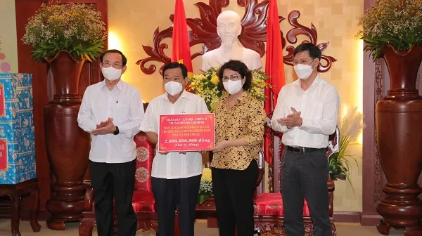 Bí thư Thành ủy TPHCM Nguyễn Văn Nên thăm và tặng quà Tết tỉnh Tây Ninh