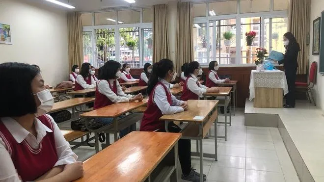 Tin nóng sáng 8/2: 57/63 tỉnh, TP cho 100% học sinh THCS, THPT đến trường